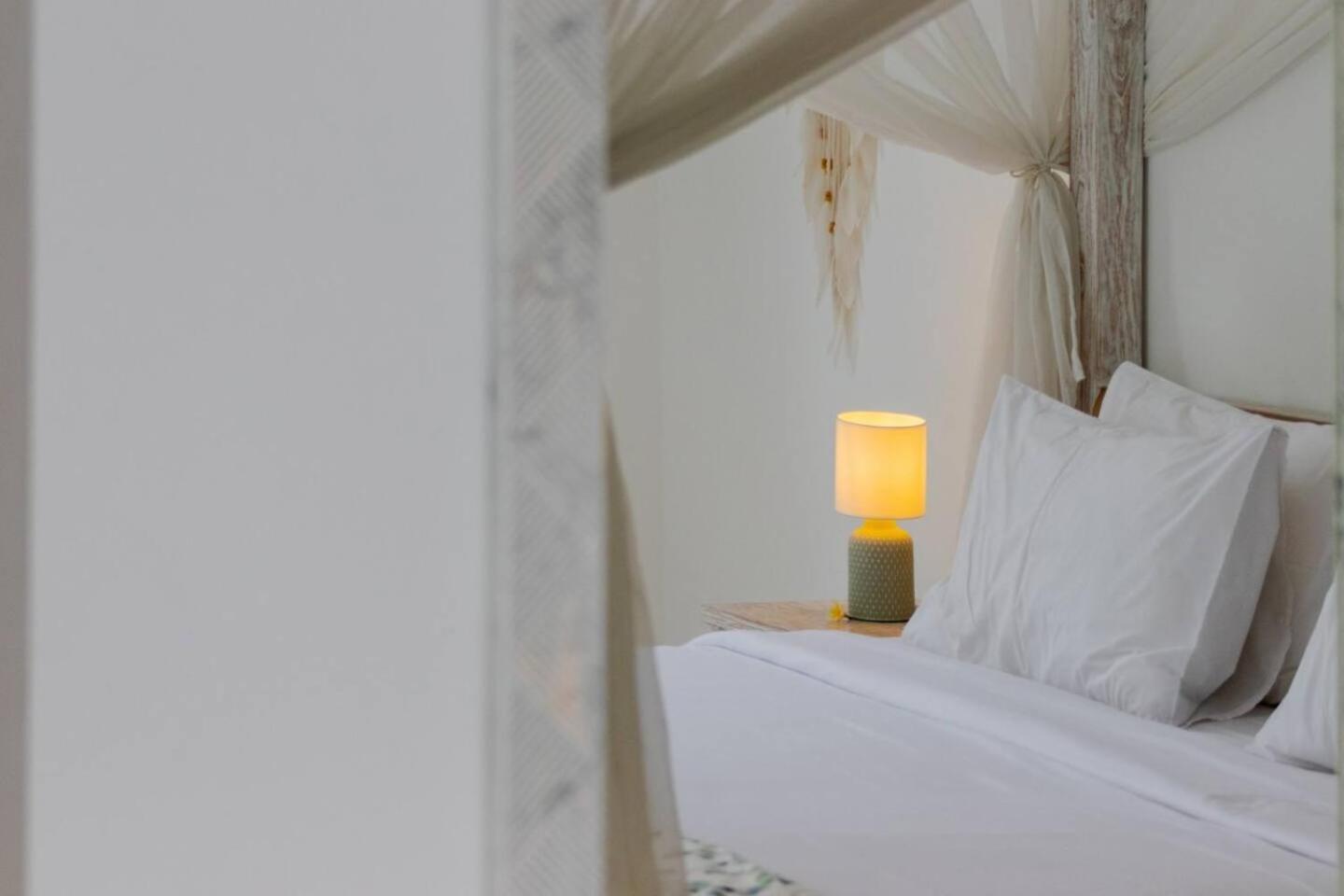 Villa Fantastic 3 Bed Villa, Walk To Beach, Sunny Pool Seminyak (Bali)