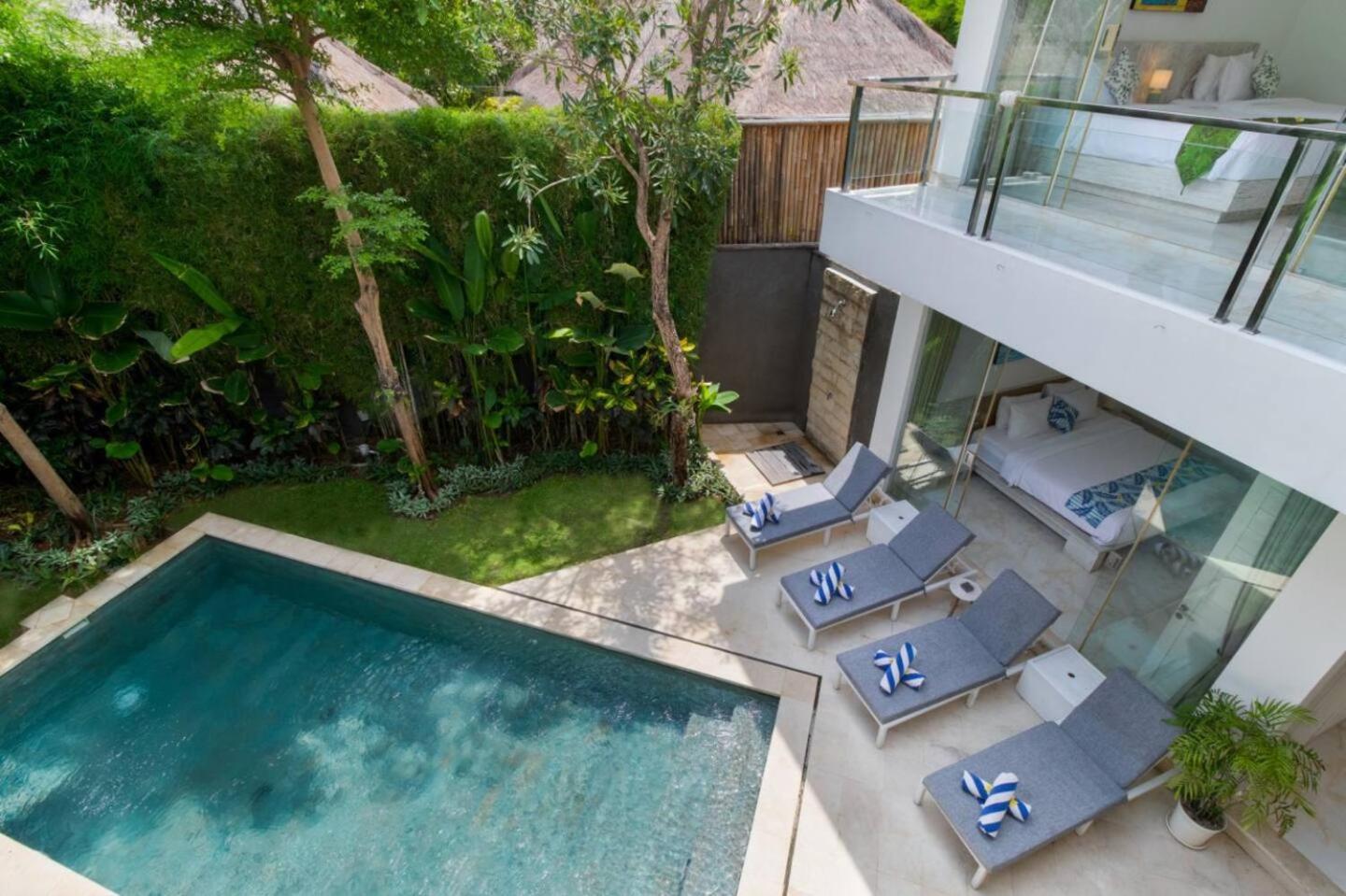 Fantastic 3 Bed Villa, Walk To Beach, Sunny Pool * Seminyak (Bali)